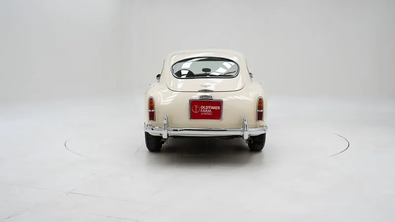 Aston Martin DB 2 MKIII 8