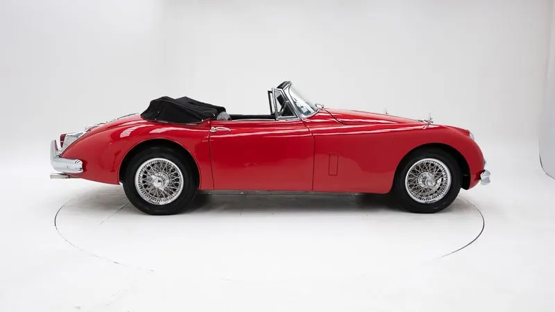Jaguar XK 150 DHC 10