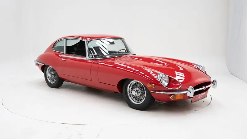 Jaguar E-Type 4.2 2+2 10