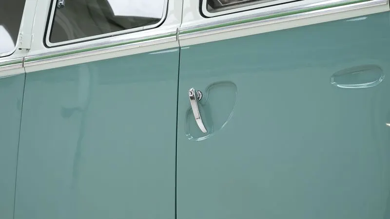 Volkswagen T1 Kombi 21 Windows 16