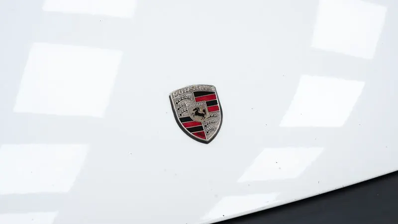 Porsche 911 3.0 SC 13