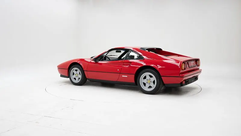 Ferrari 328 GTB 5