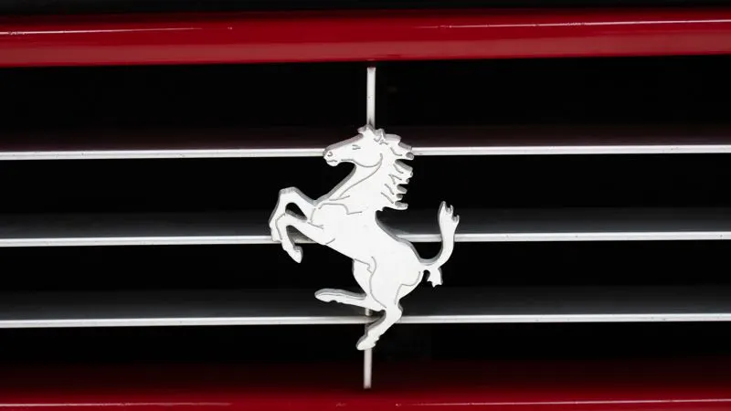 Ferrari 328 GTB 16