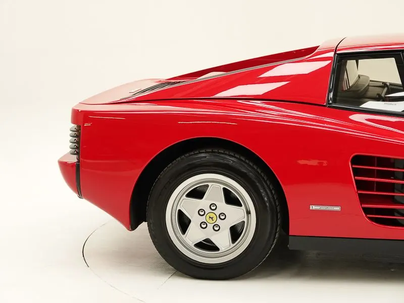 Ferrari Testarossa 17