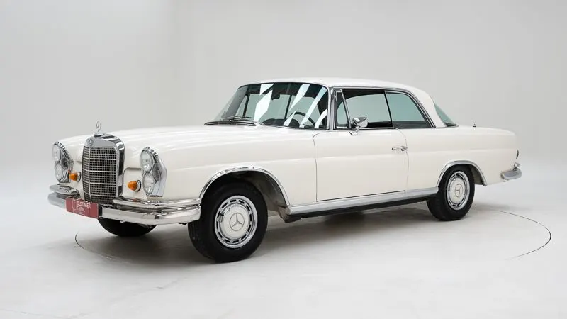 Mercedes-Benz 280 SE 2