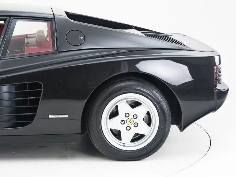 Ferrari Testarossa 21