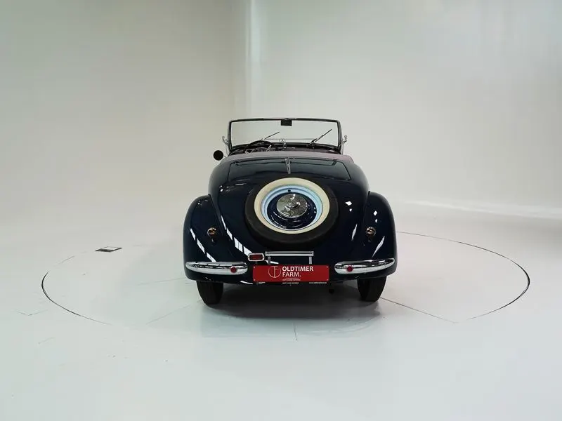 Mercedes-Benz 170 V Roadster 8