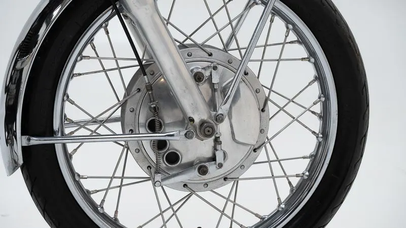 Commando 750 S 12
