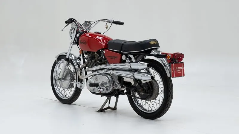 Commando 750 S 5