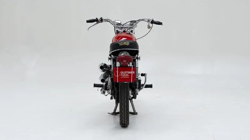 Commando 750 S 8