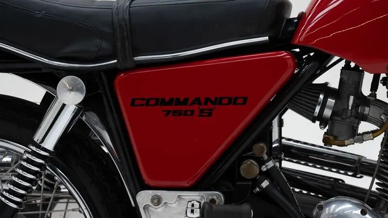 Commando 750 S 19
