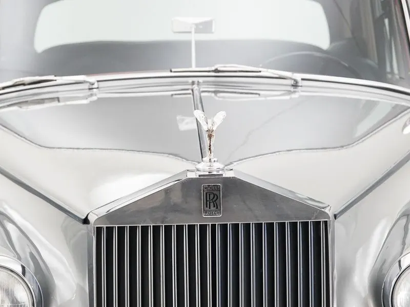 Rolls-Royce Silver Cloud II 11