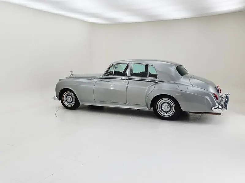Rolls-Royce Silver Cloud II 4