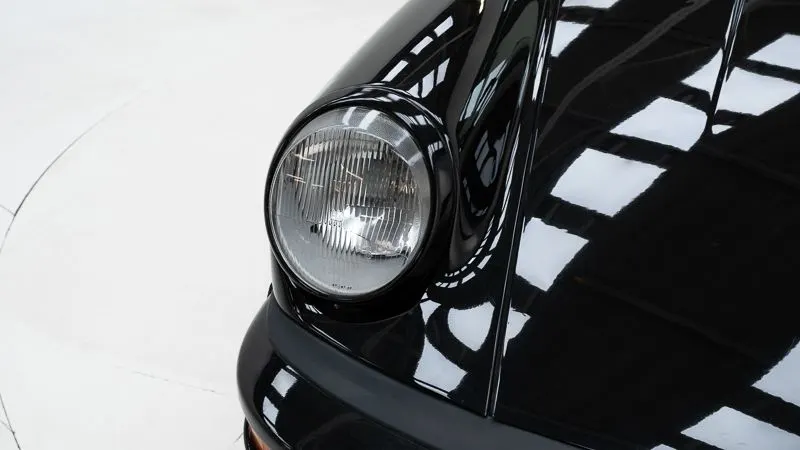 Porsche 911 3.0 SC 11