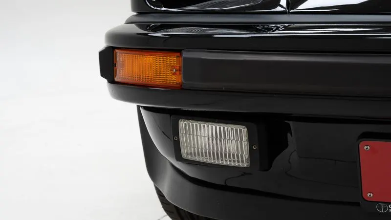 Porsche 911 930 Turbo 14