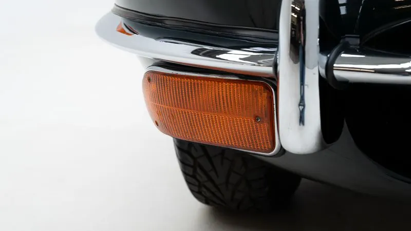 Jaguar E-Type 4.2 S2 17