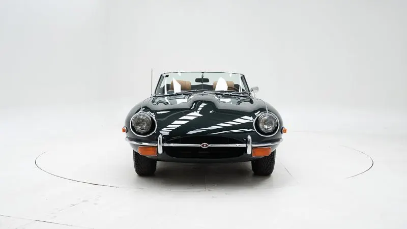 Jaguar E-Type 4.2 S2 10