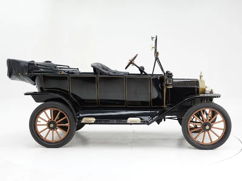 Ford T Touring Brass 10