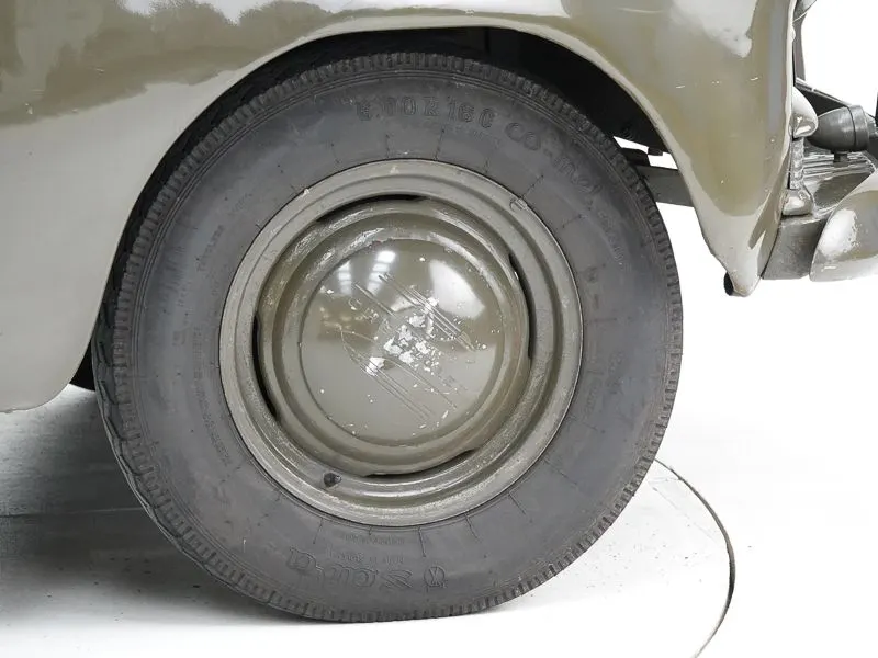Chevrolet Fleetmaster 13