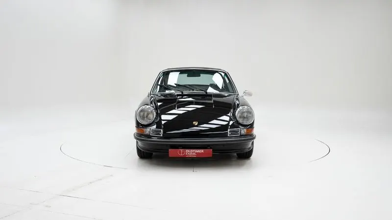 Porsche 911 2.4 S 6