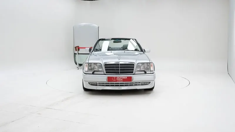 Mercedes-Benz E 36 AMG + Hardtop 6
