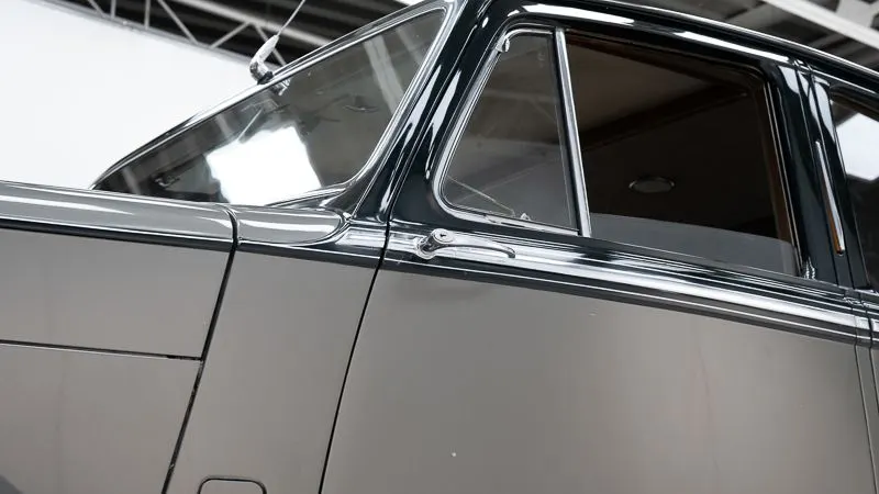 Bentley R-type Standard Steel Saloon 12