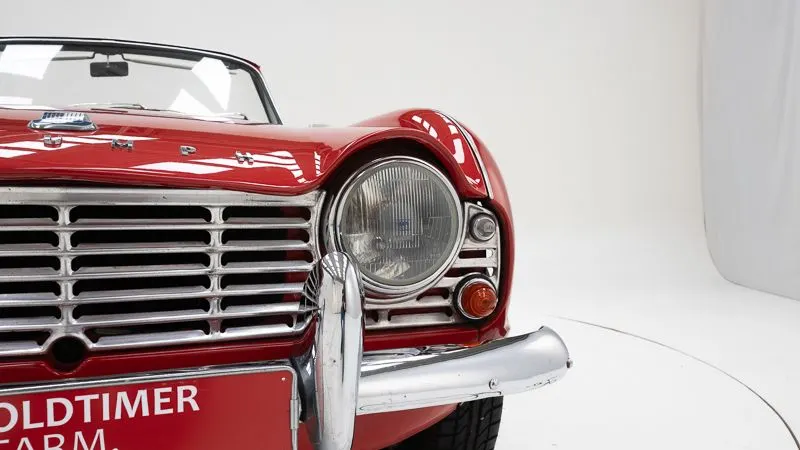 Triumph TR4 + Overdrive 19
