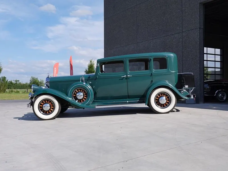 Model 54 Sedan 3