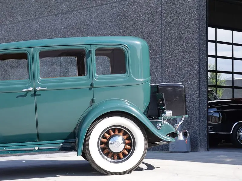 Model 54 Sedan 4