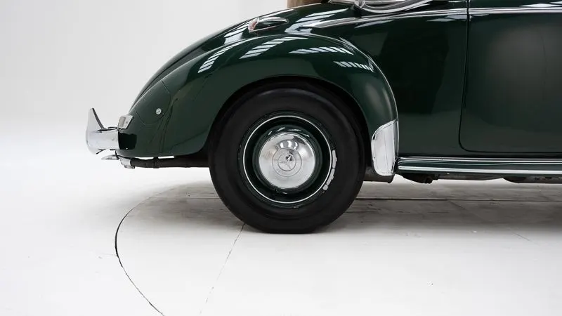 Mercedes-Benz 220 A Cabriolet 17