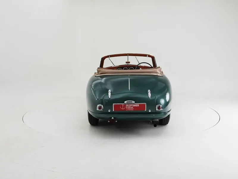 Aston Martin DB2 Drophead Coupé 8