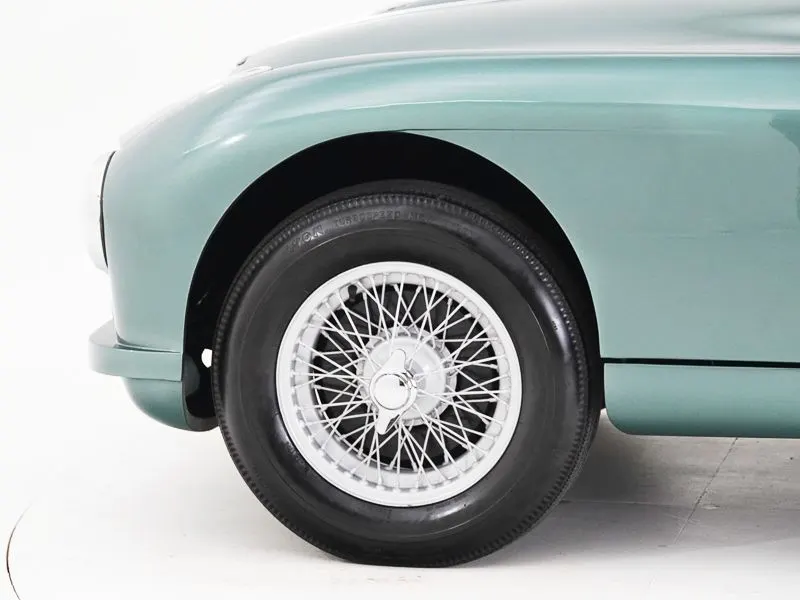 Aston Martin DB2 Drophead Coupé 19