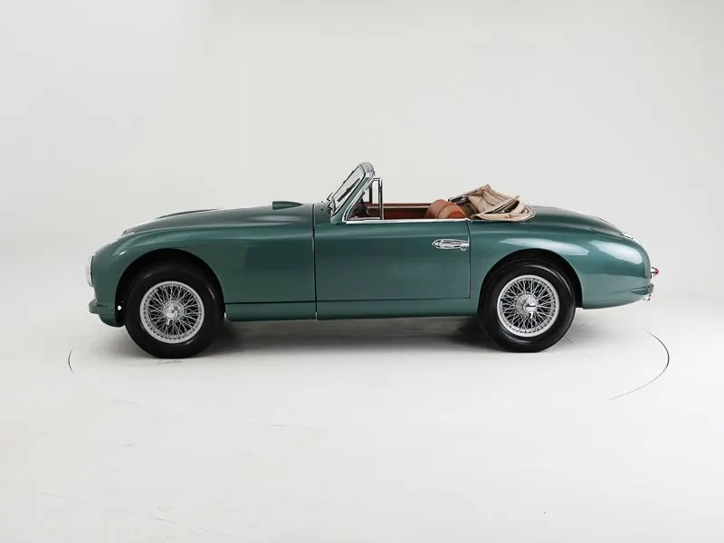 Aston Martin DB2 Drophead Coupé 9