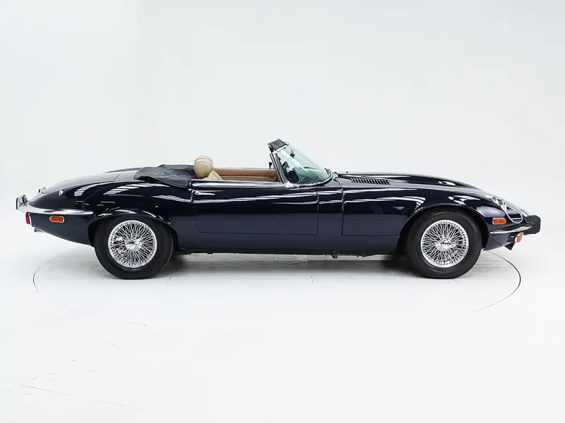 Jaguar E-Type Series 3 V12 10