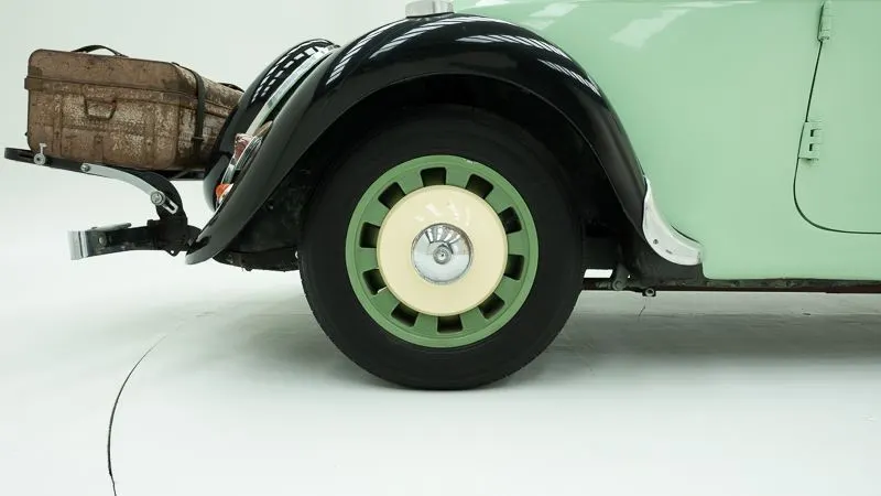 Traction Avant 7C 17