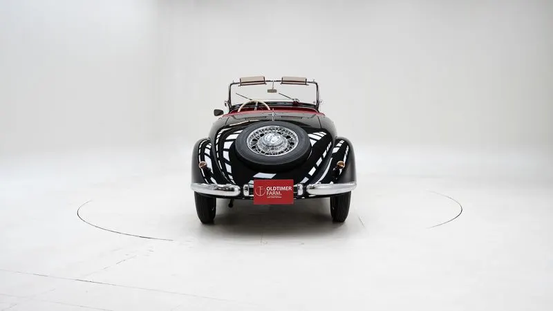 Mercedes-Benz 170 V Roadster 8