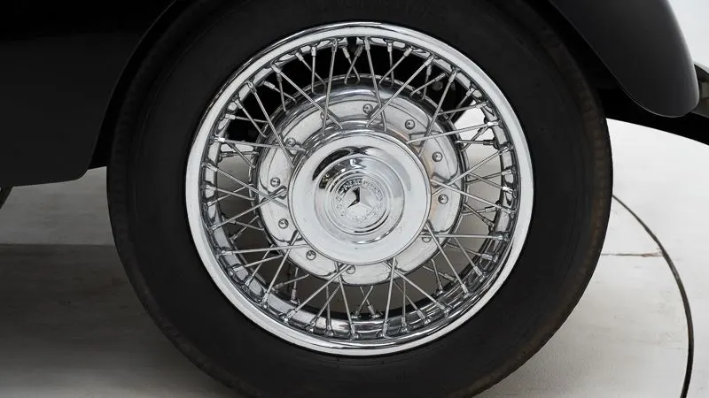 Mercedes-Benz 170 V Roadster 12