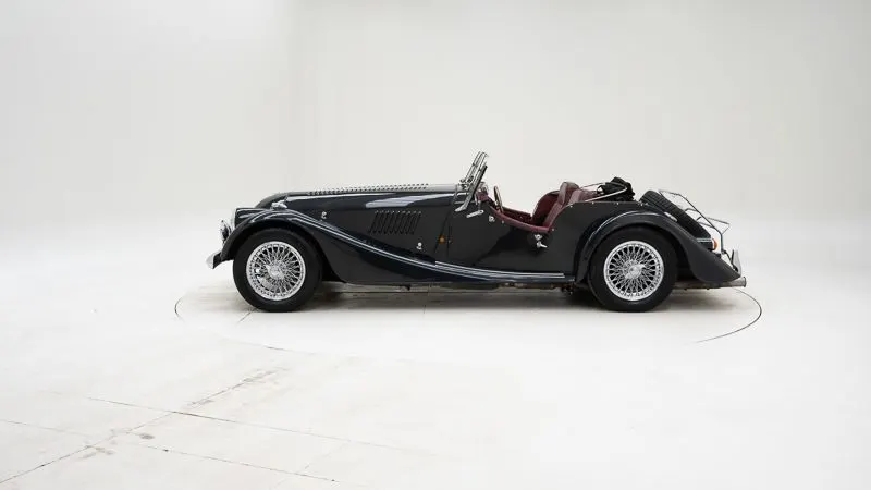 Morgan +8 9