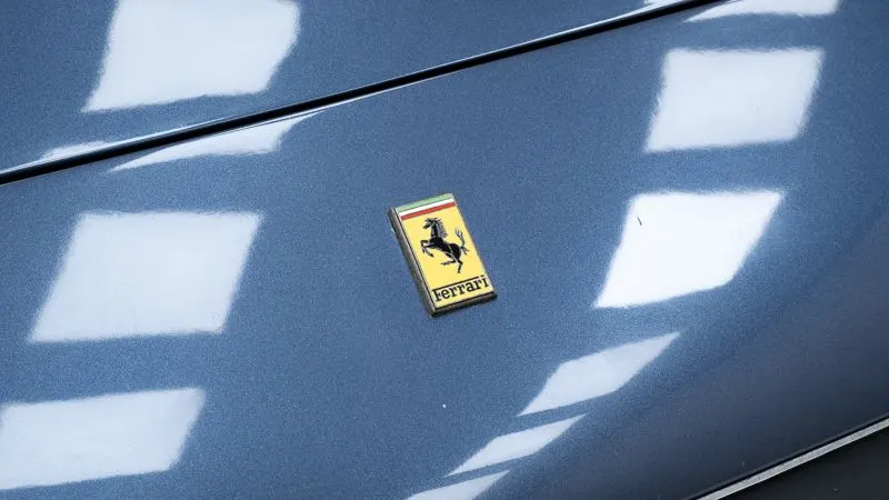 Ferrari 208 GT4 12
