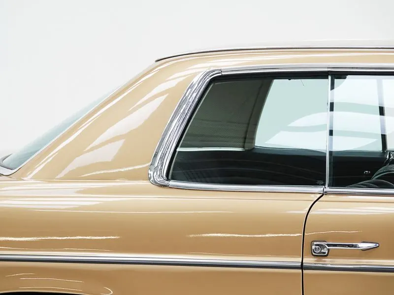 Mercedes-Benz 250 CE 13