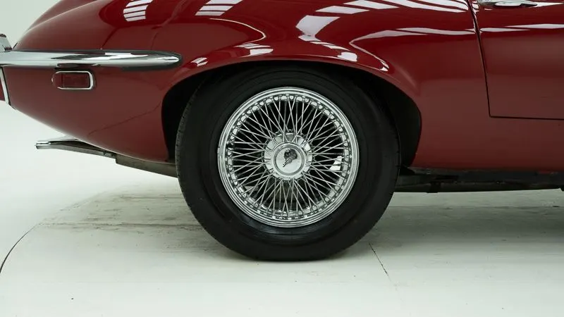 Jaguar E-Type Series 3 V12 19