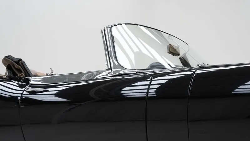Jaguar E-type Series 2 4.2 14