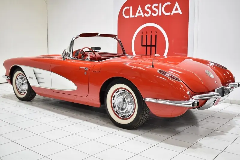 Chevrolet Corvette C1 Cabriolet 3