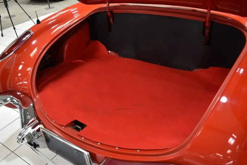 Chevrolet Corvette C1 Cabriolet 19
