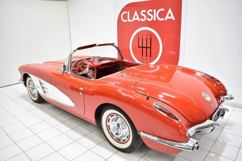 Chevrolet Corvette C1 Cabriolet 16