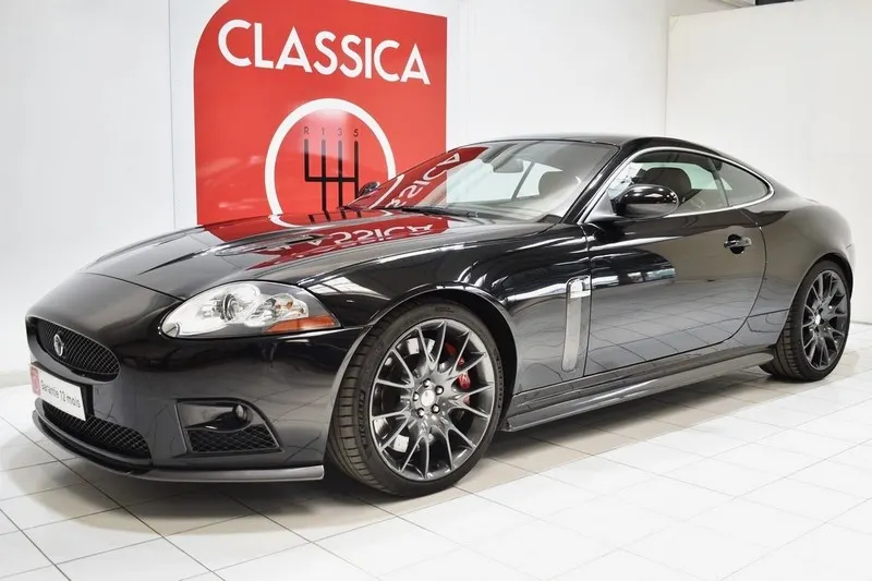 Jaguar XKR-S 2