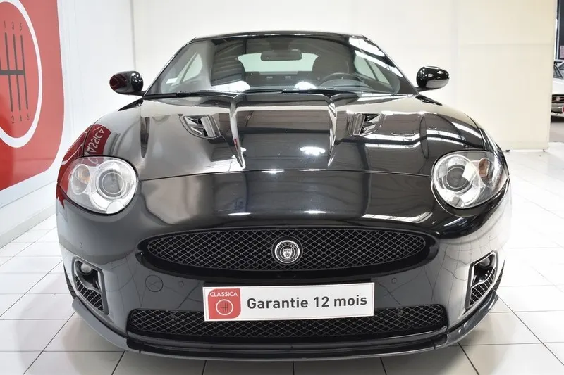 Jaguar XKR-S 5