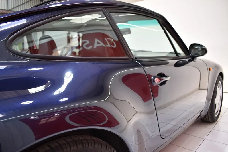Porsche 993 Carrera 21