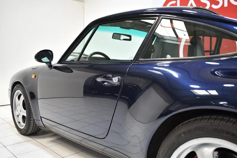 Porsche 993 Carrera 15