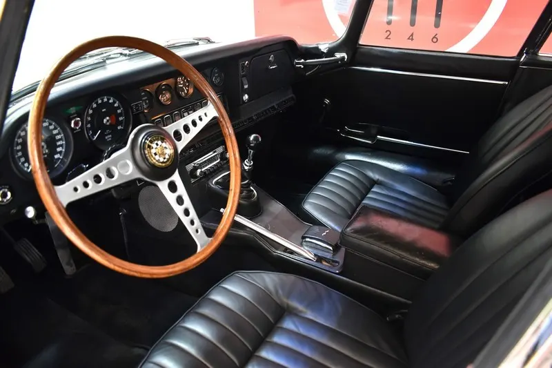 Jaguar Type E Coupé 4.2l Série 2 7